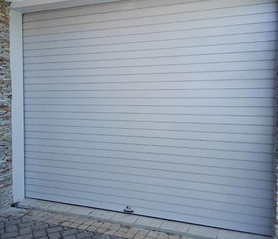 Garage Doors installer in Amanzimtoit